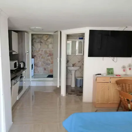 In - Paklenica Riviera 27673