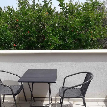 In - Paklenica Riviera 27673 *